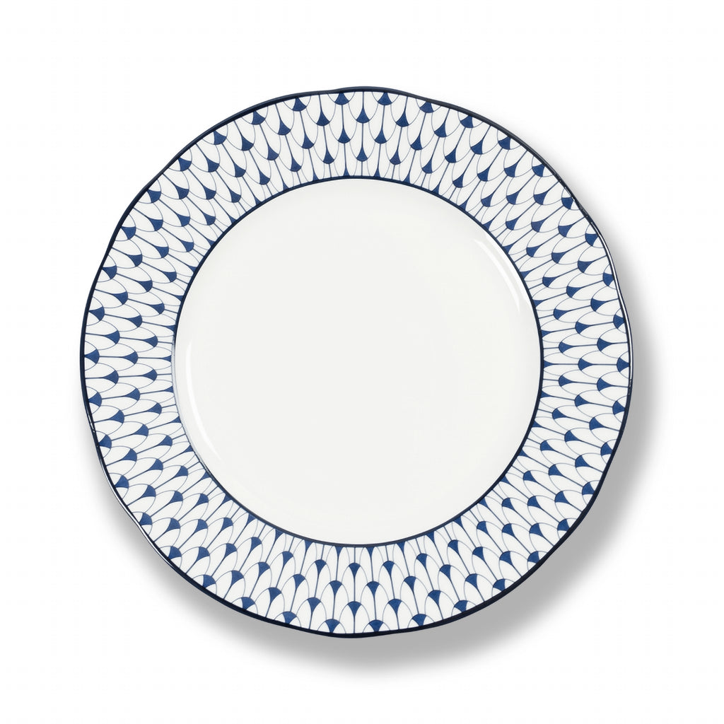 Lohr Astor Allegra scallop dinner plate, 10-inch ceramic plate with elegant scalloped edges, ideal for serving meals.