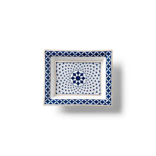 Lohr Astor Waldorf Star Tray in blue and white, top view