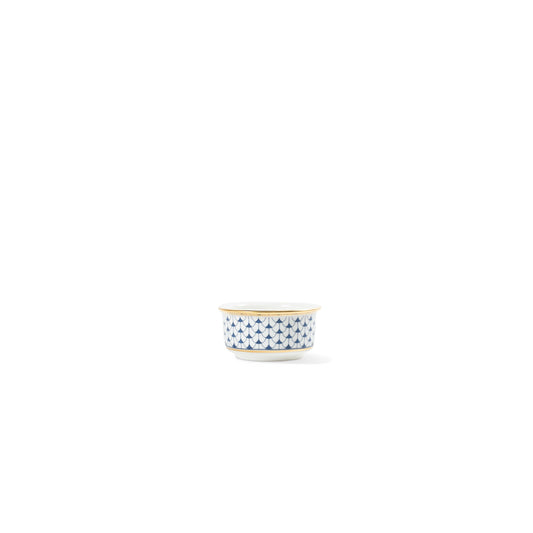 Lohr Astor Allegra Scallop Spice Pot in blue and white, side view