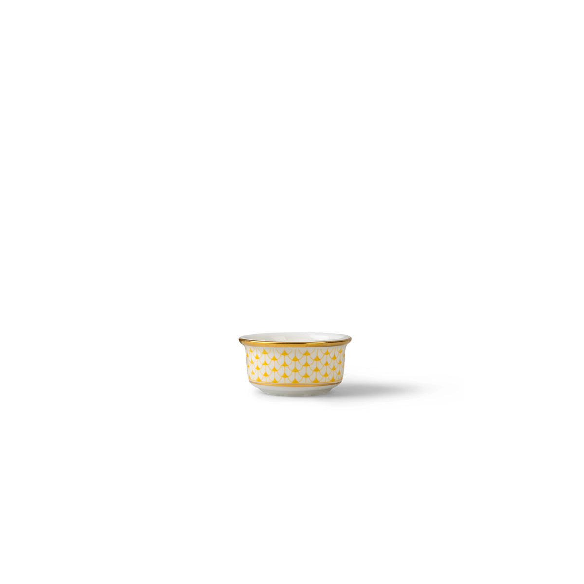 Lohr Astor Allegra Scallop Spice Pot in yellow and white, side view