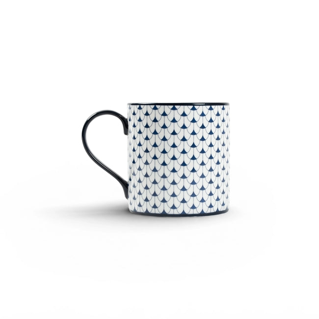 Lohr Astor Allegra Scallop Mug in blue and white, side view