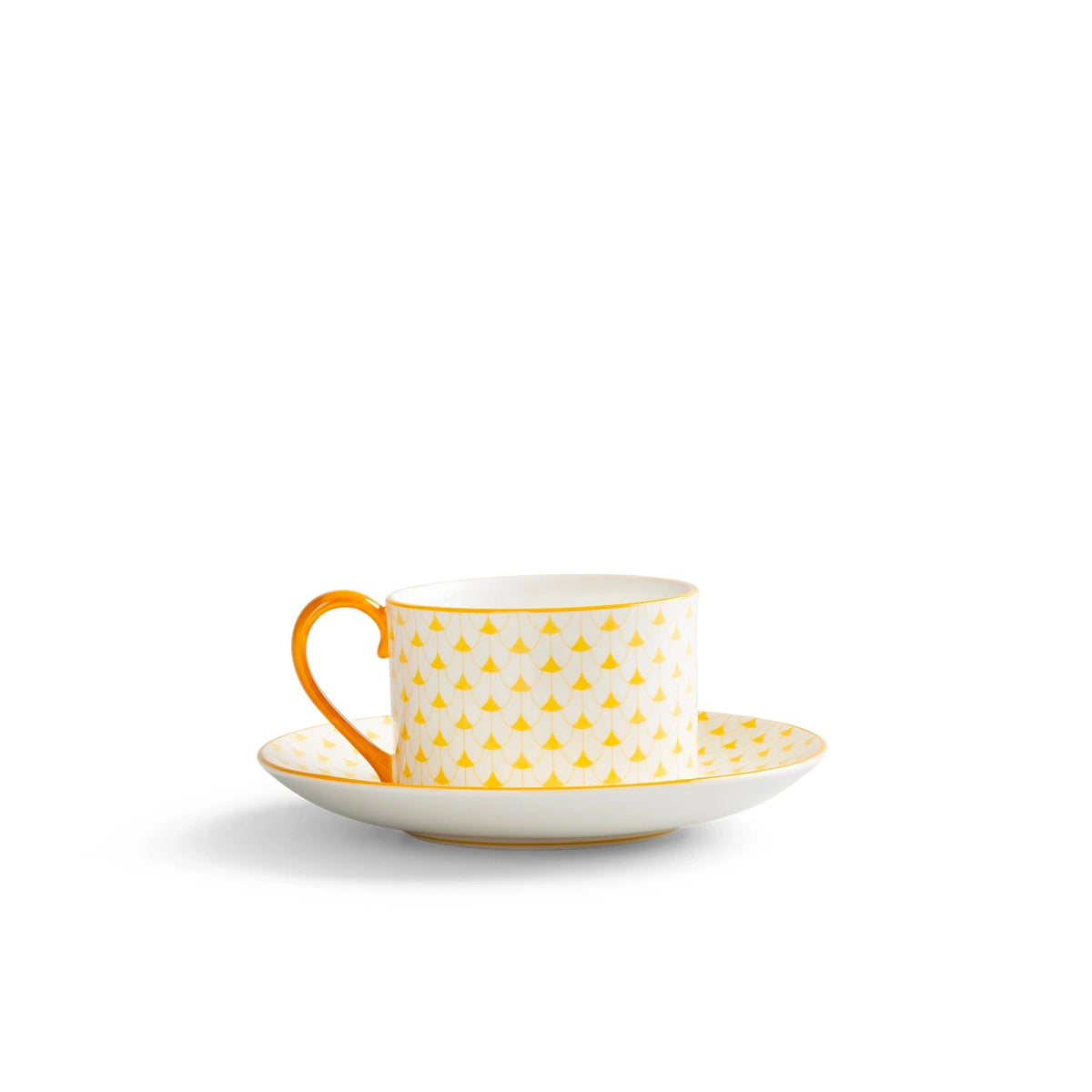 Lohr Astor Allegra Scallop Tea Cup & Saucer Set in yellow and white, side view