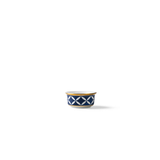 Lohr Astor Waldorf Star Spice Pot in blue and white, side view