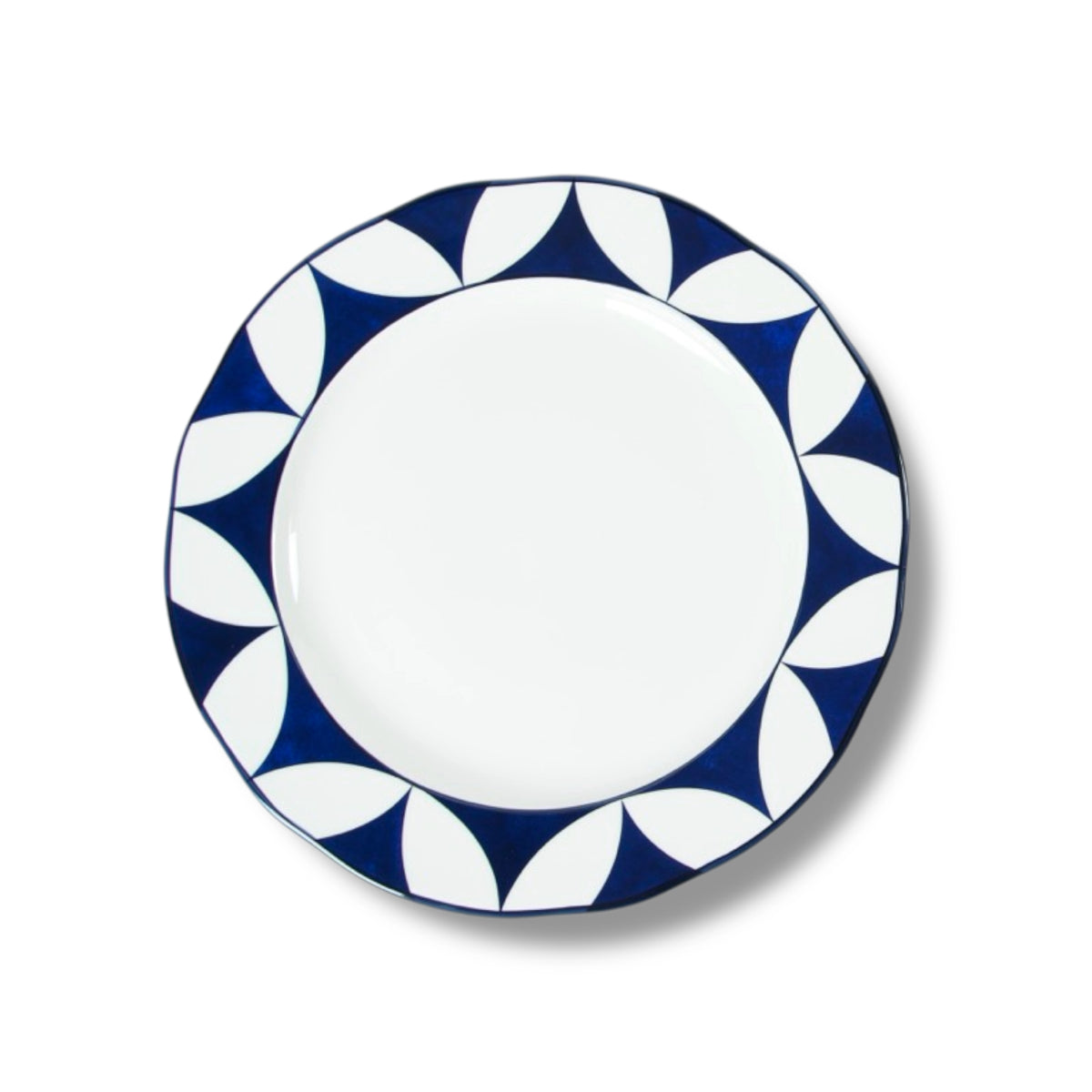 Lohr Astor Waldorf Star Rimmed Starter Plate in blue and white, top view