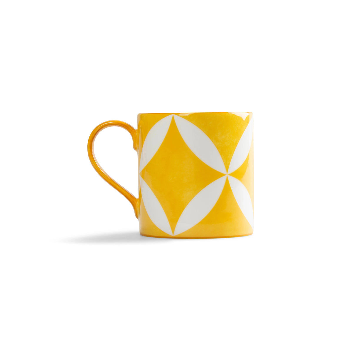 Lohr Astor Waldorf Star Mug in yellow and white, side view