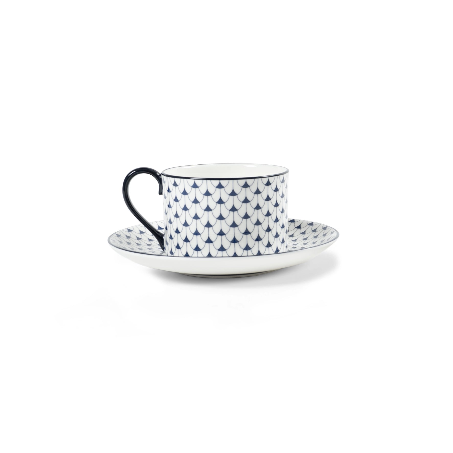 Lohr Astor Allegra scallop tea cup and saucer set with elegant design, featuring a white porcelain finish and scalloped edges.