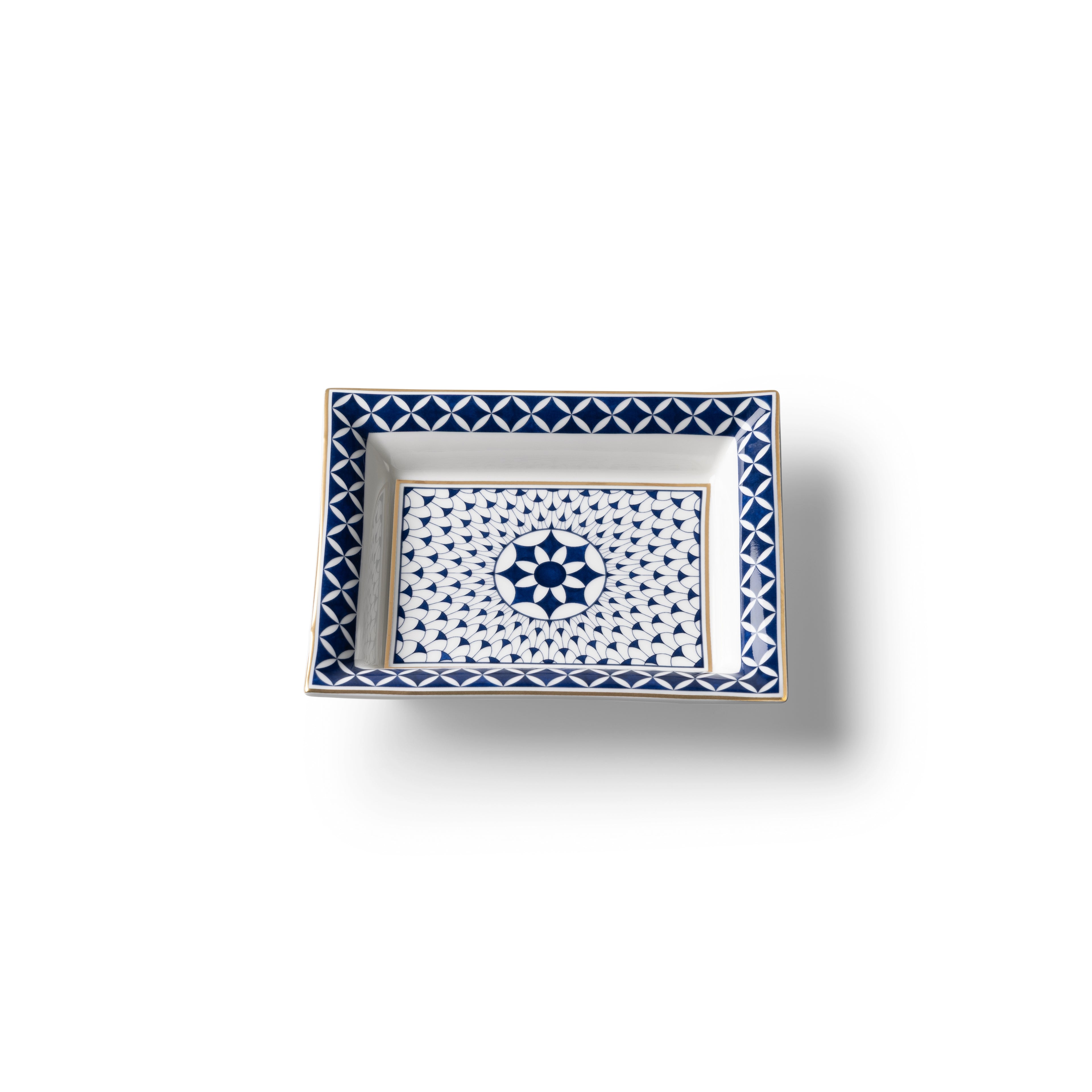 Lohr Astor Waldorf Tray measuring 8x6 inches, featuring a sleek design and sturdy construction for serving or display.
