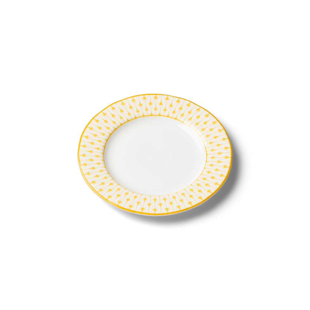 Lohr Astor Allegra Scallop Rimmed Canapé Plate in yellow and white, angled view
