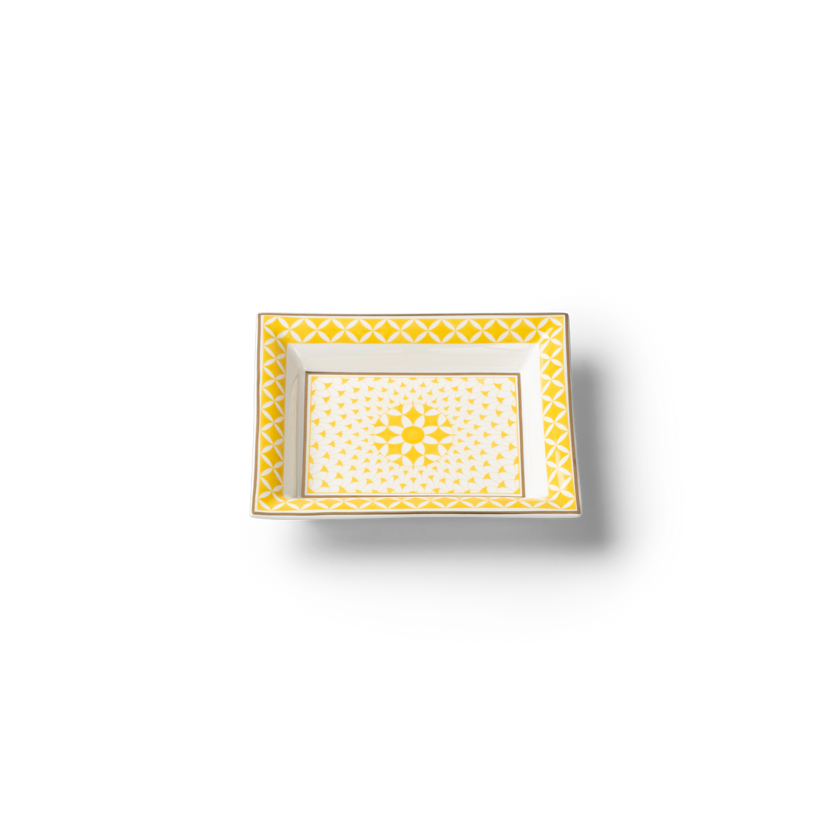 Lohr Astor Waldorf Star Tray in yellow and white, angled view