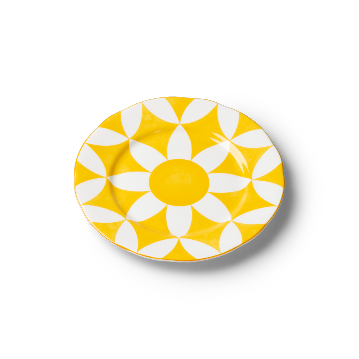 Lohr Astor Waldorf Star Full Face Dessert Plate in yellow and white, angled view
