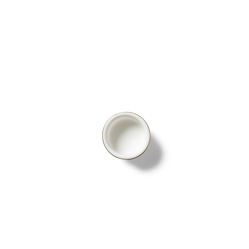 Lohr Astor India Cloud Spice Pot, top view of white interior and gold rim